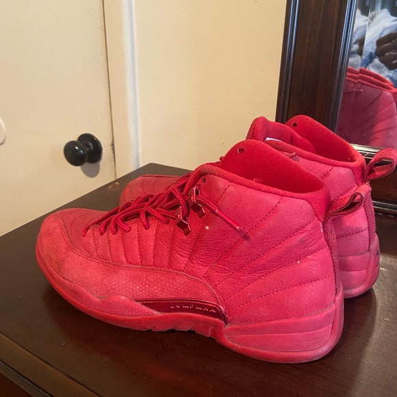 Jordan 12, size 8.5, red - Picture 2 of 3